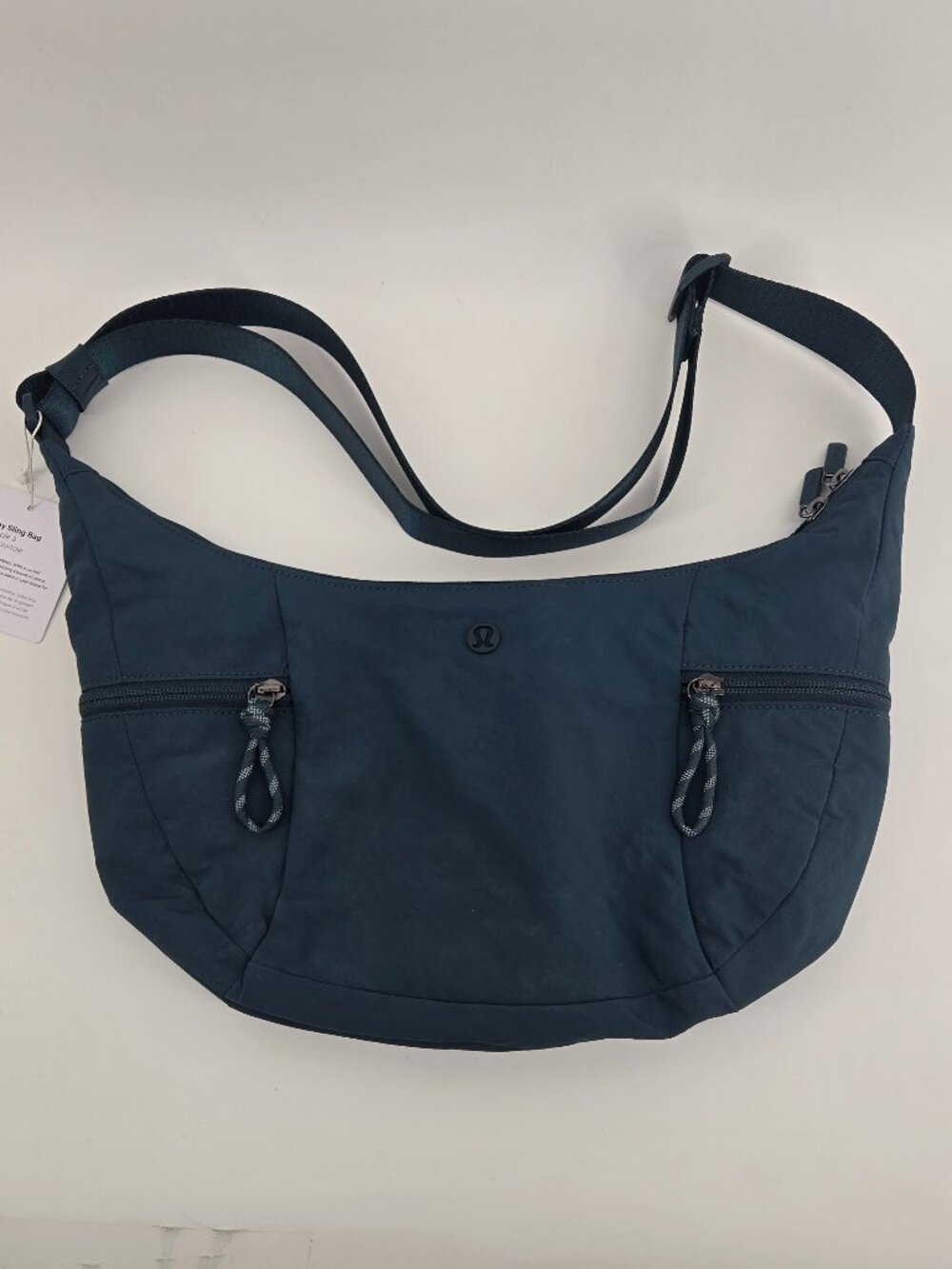 NWT Slouchy Sling Bag 3L - Warp Teal